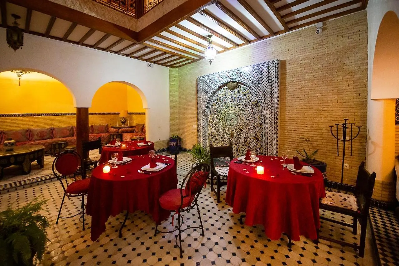 Riad La Lune De Marrakech 마라케시 2*,  모로코