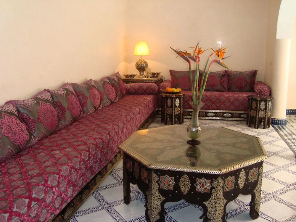 Riad La Lune De Marrakech 마라케시 2*,  모로코